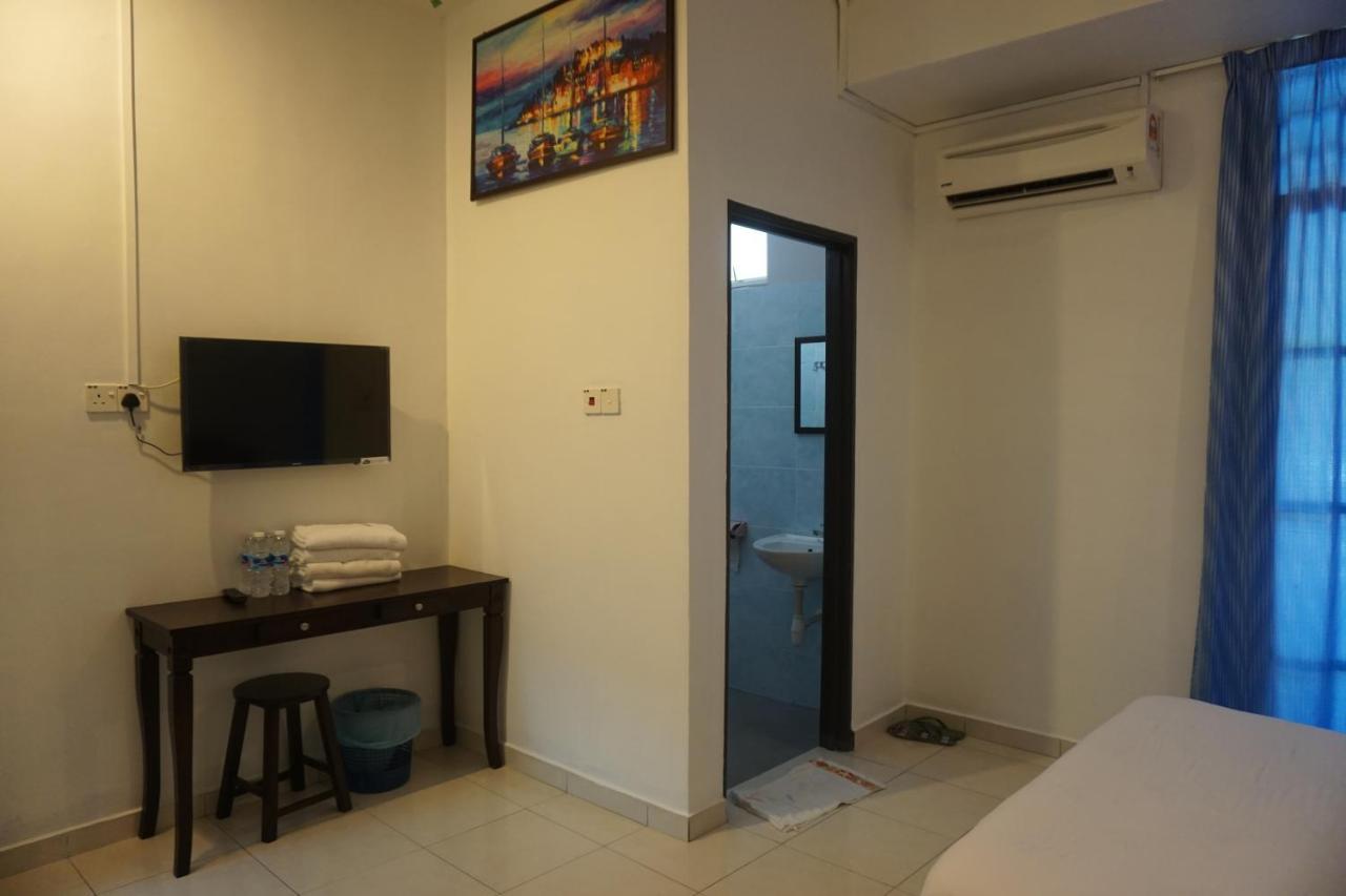 S & S Guest House Kuantan Exterior photo